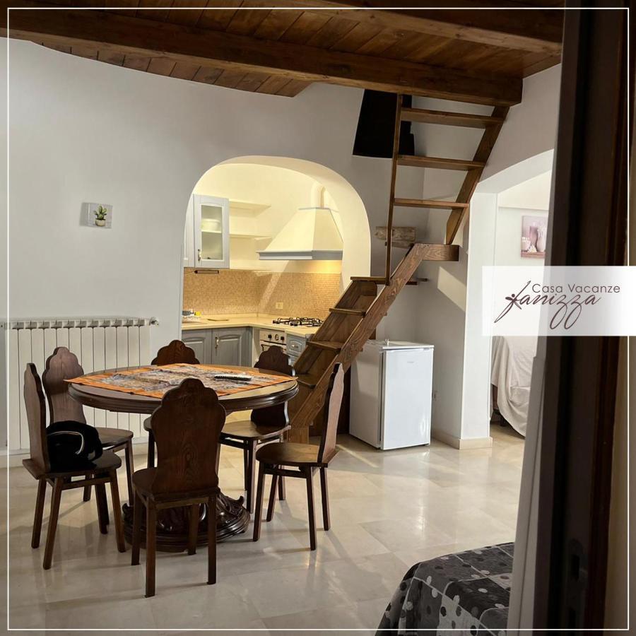 アルベロベッロ Trullo Dei Santiヴィラ エクステリア 写真